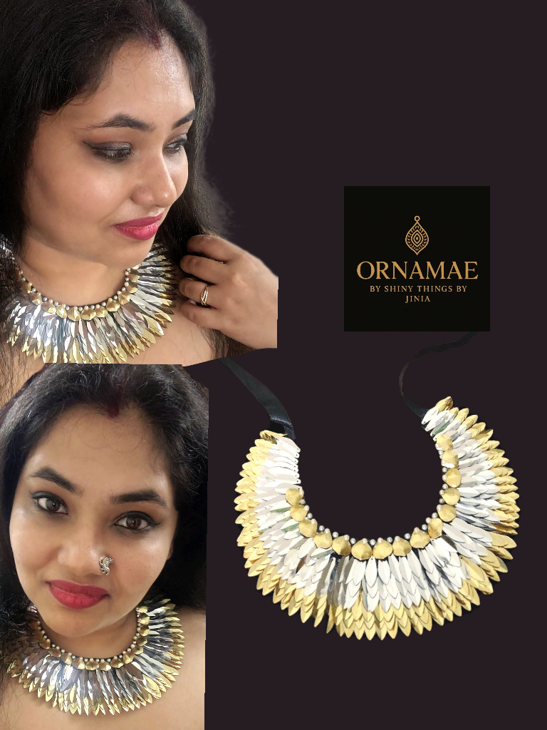 Golden-Feather Statement Necklace